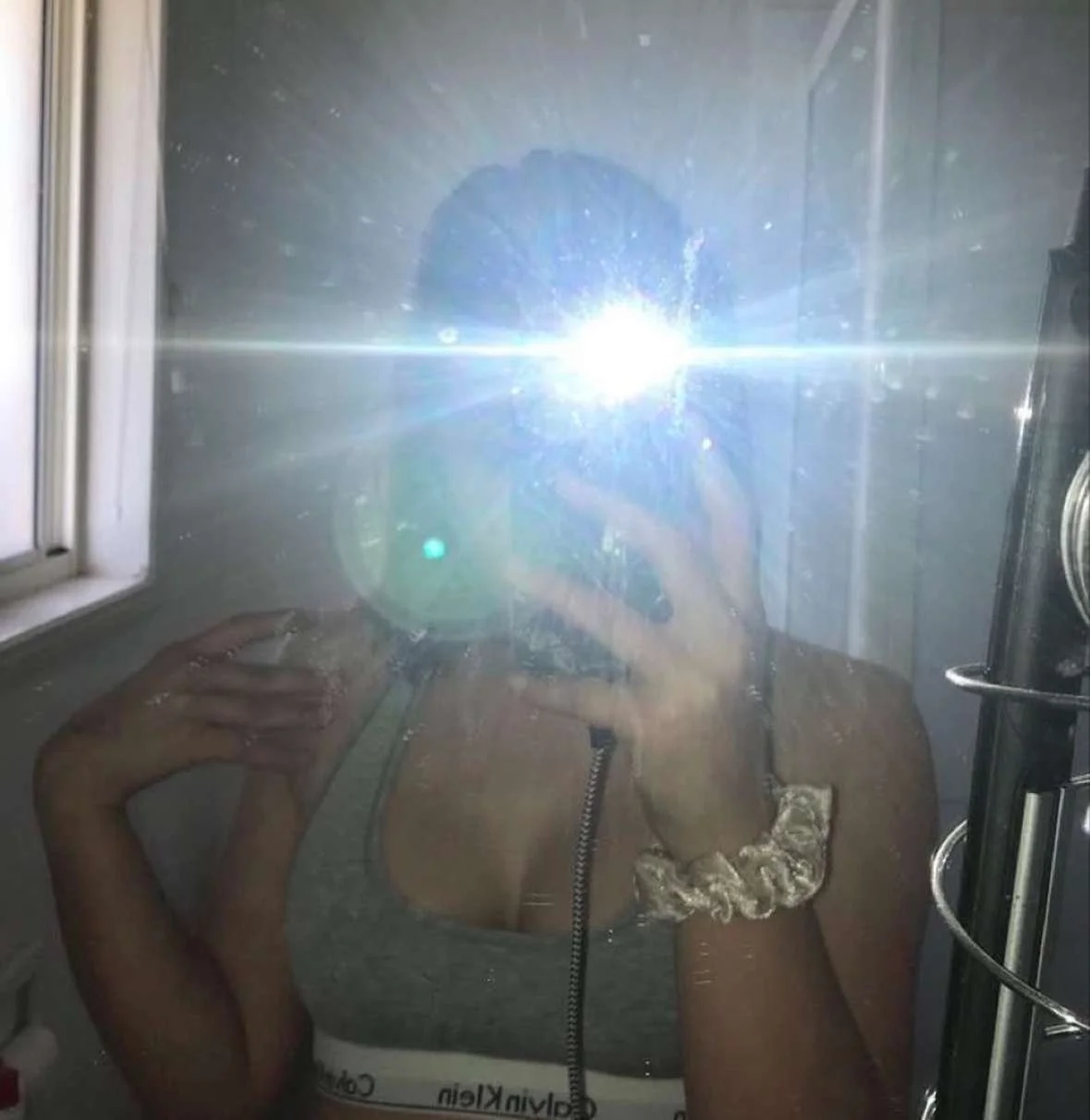 Hailee 19yo tease image 19