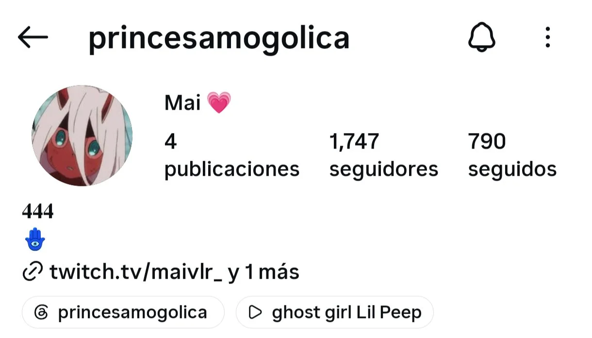 Se pelea con el novio , me invita a ver los partidos de Argentina y bueno se regalo.. main image