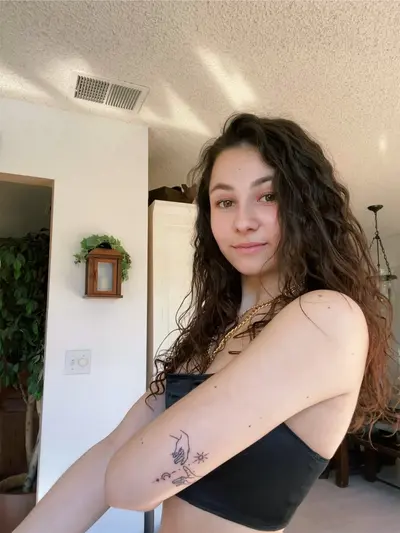 Disclosure #764: Skinny pornstar cover image