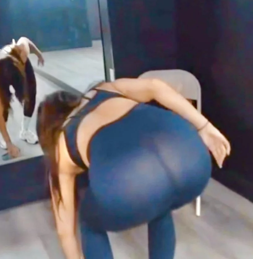 Cinna’s nutty melons and thick bubble butt🤤 image 6