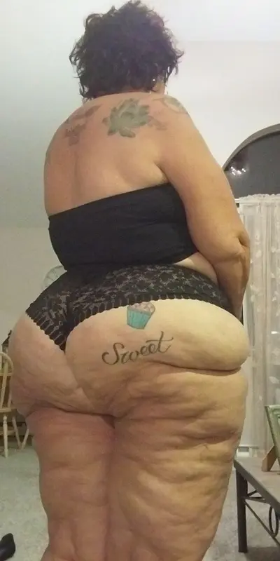 My favorite mature bbw💦💦💦😍😍😍 cover image