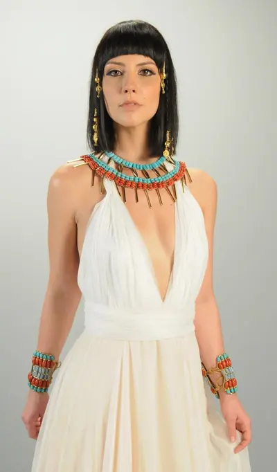 Camila Rodrigues cover image