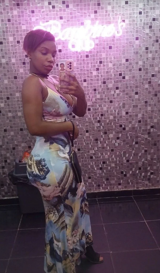 Baby oil twerk image 2