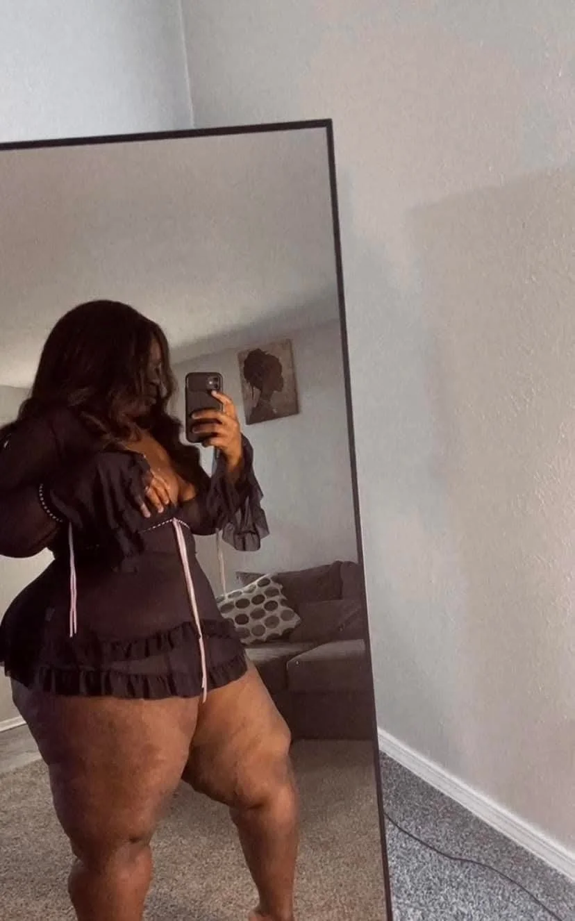 Big thick fine ebony auntie I would not pull out 150 image 27