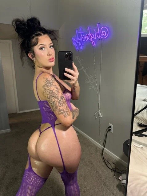 Perfect Ass White Girl (PAWG) image 49
