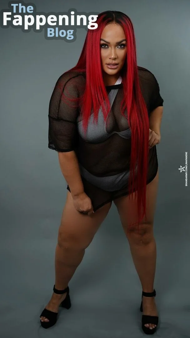 Nia Jax image 11