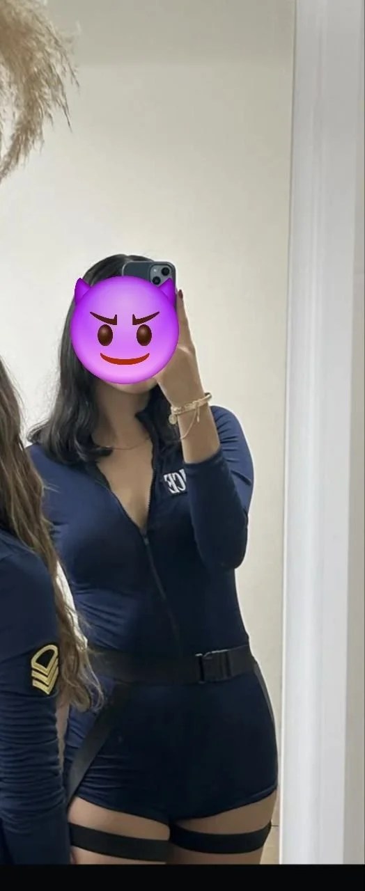 Amigo cornudo quiere que exponga a su crush. Cómo la usarían? Sin limite image 13