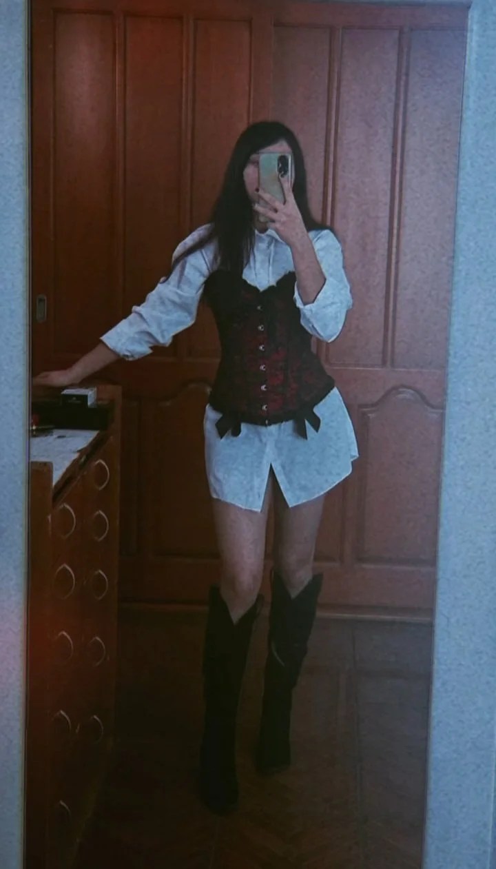 Ivonne image 8