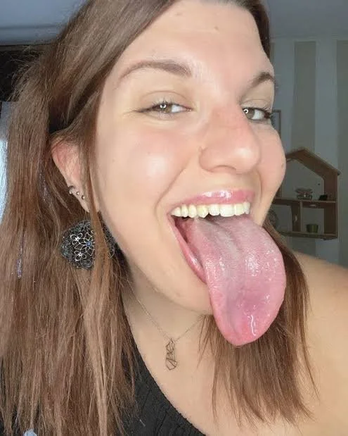 aboutsedna-ladysilent tongue image 2