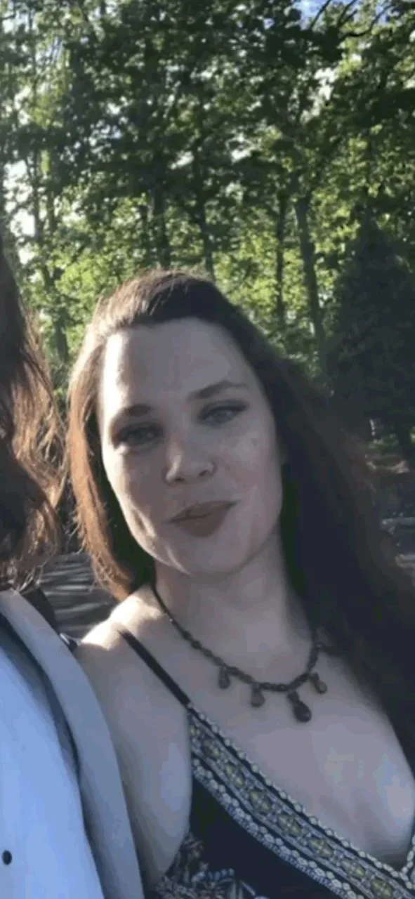 Lindsay 39 from US (Part 3) - Slutwife image 3