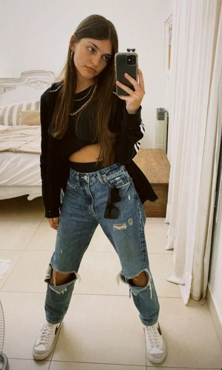 Victoria de Argentina tremenda putita hot para tributar image 21