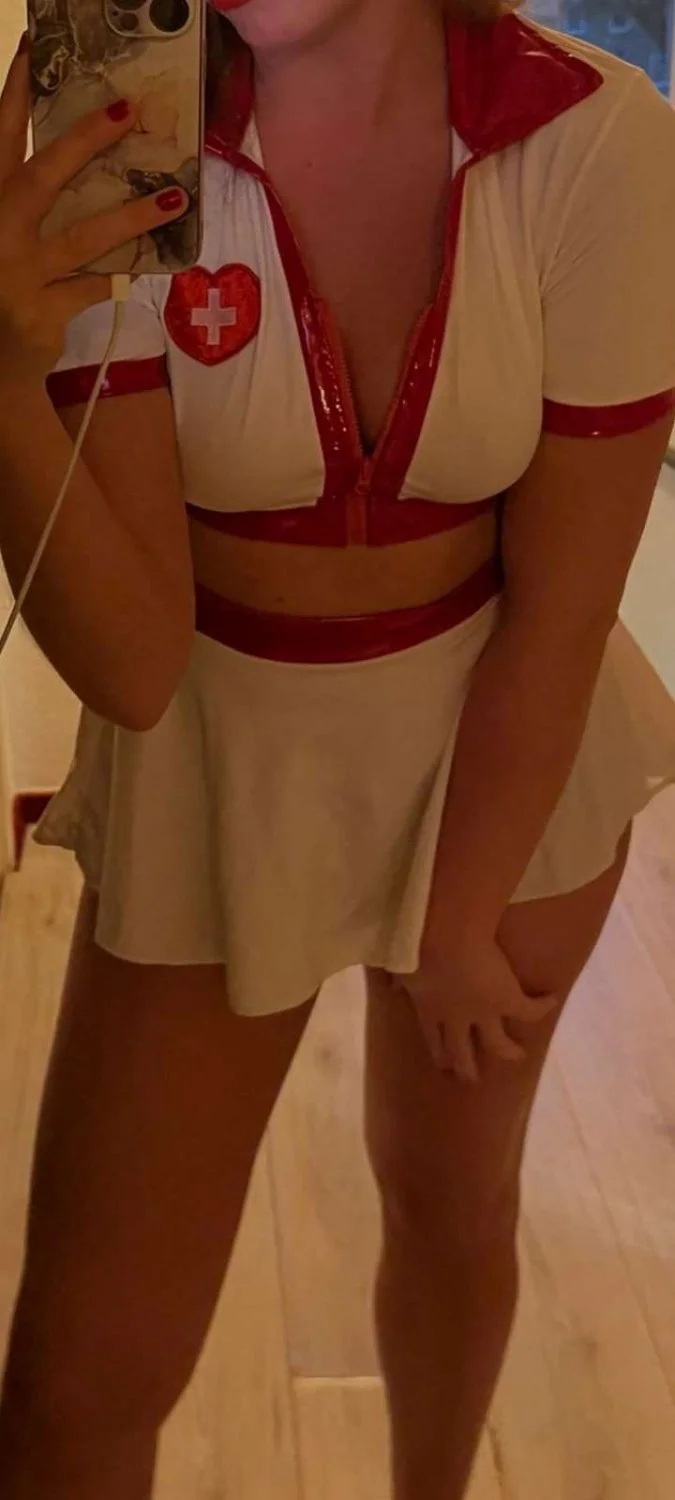 Cuck exposed his slut Danique image 9