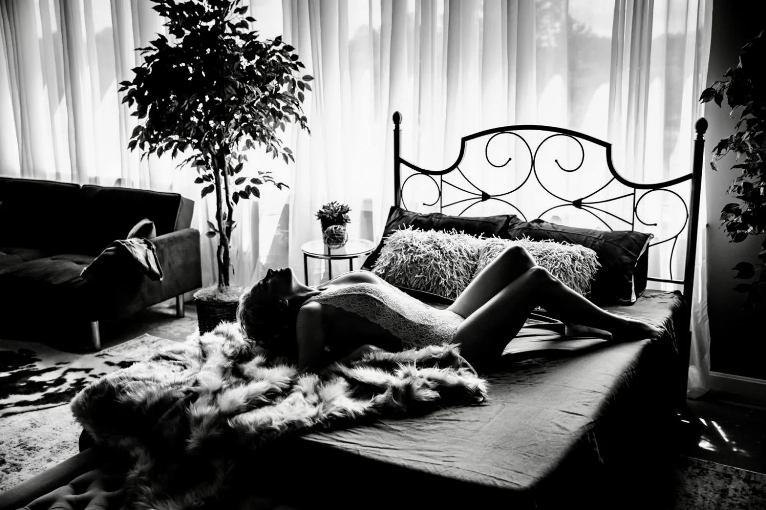 Boudoir image 2