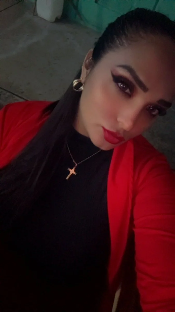 NIDYA GARCIA SEXY EX-POLI MEXICANA main image