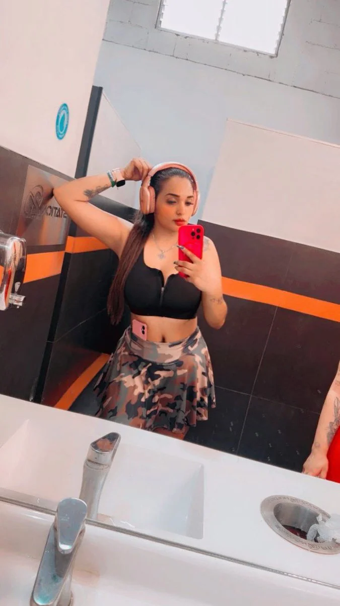 NIDYA GARCIA SEXY EX-POLI MEXICANA image 17