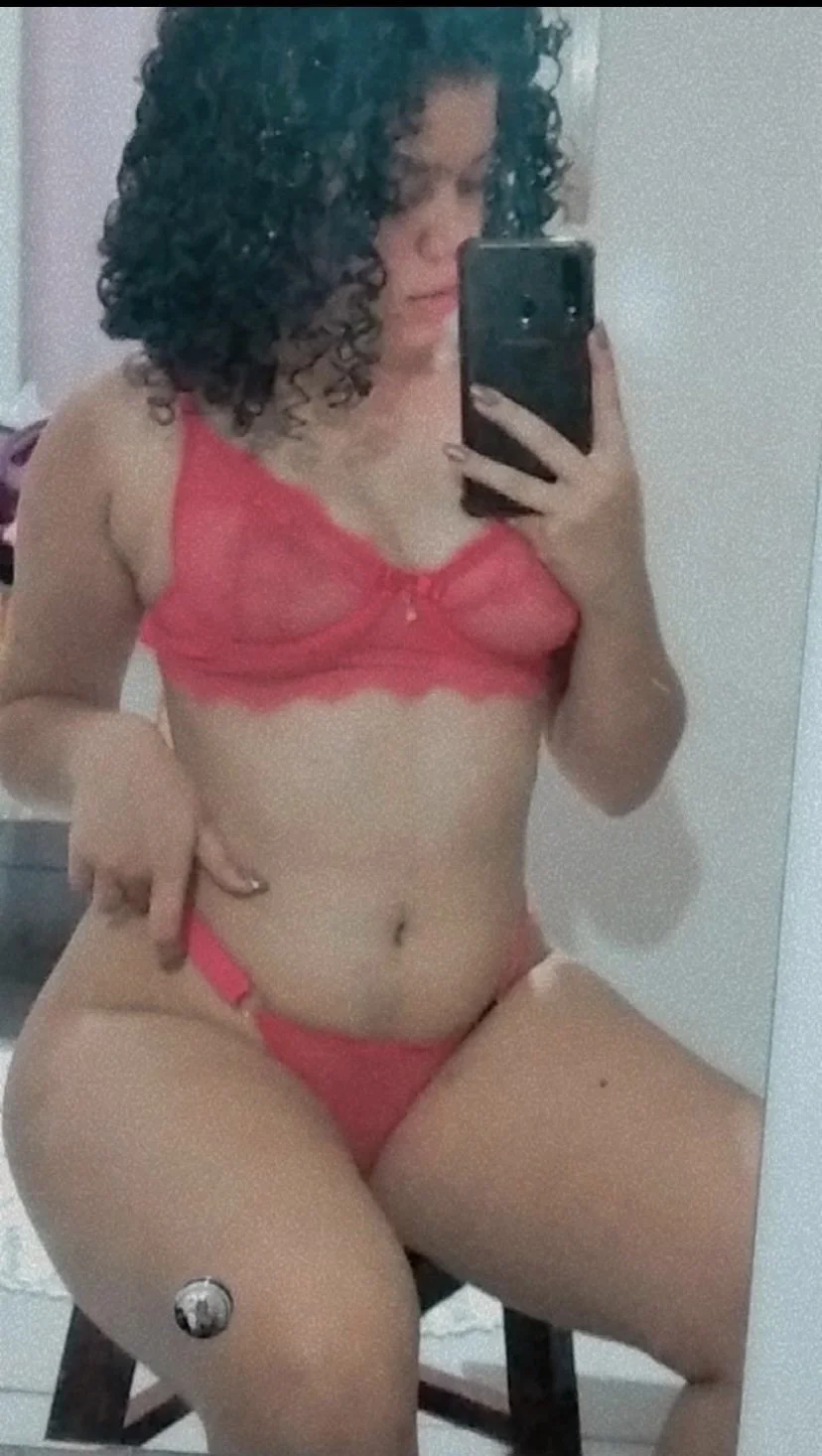 Putinha morena gostosa vazada image 9