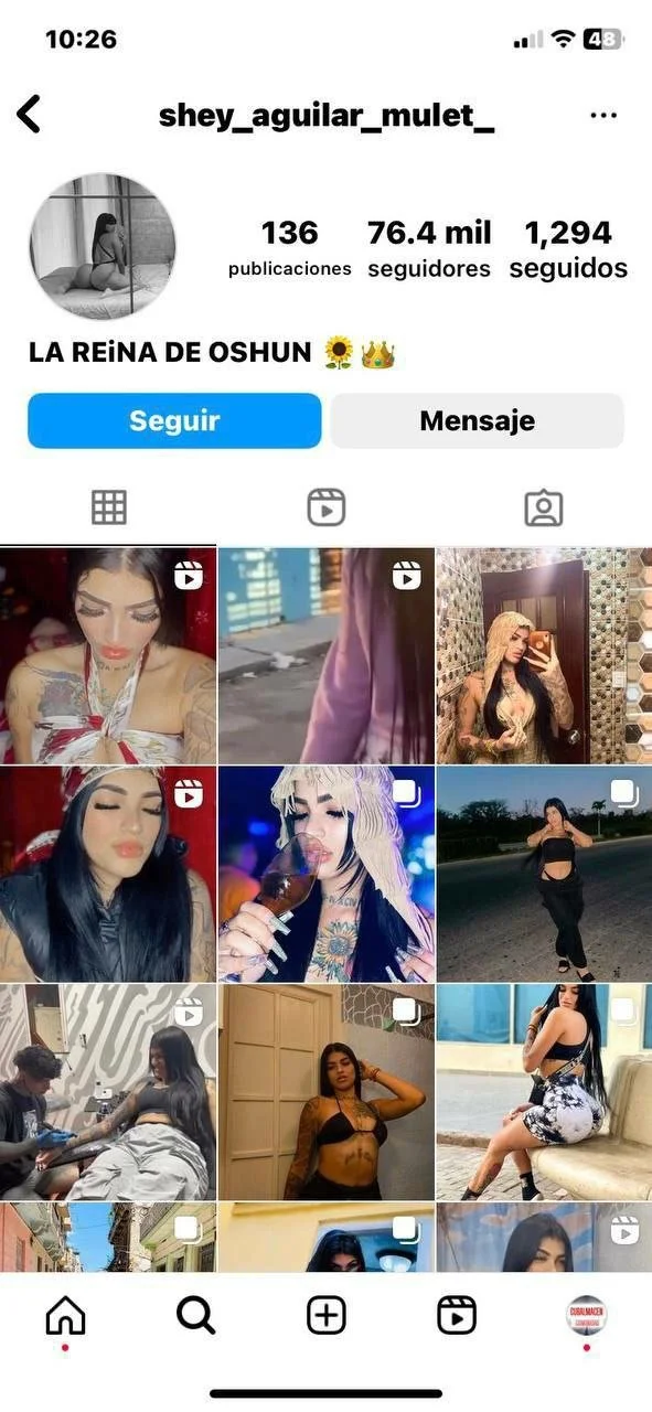 Cubana tatuada le manda videos al novio🔥🇨🇺 image 20