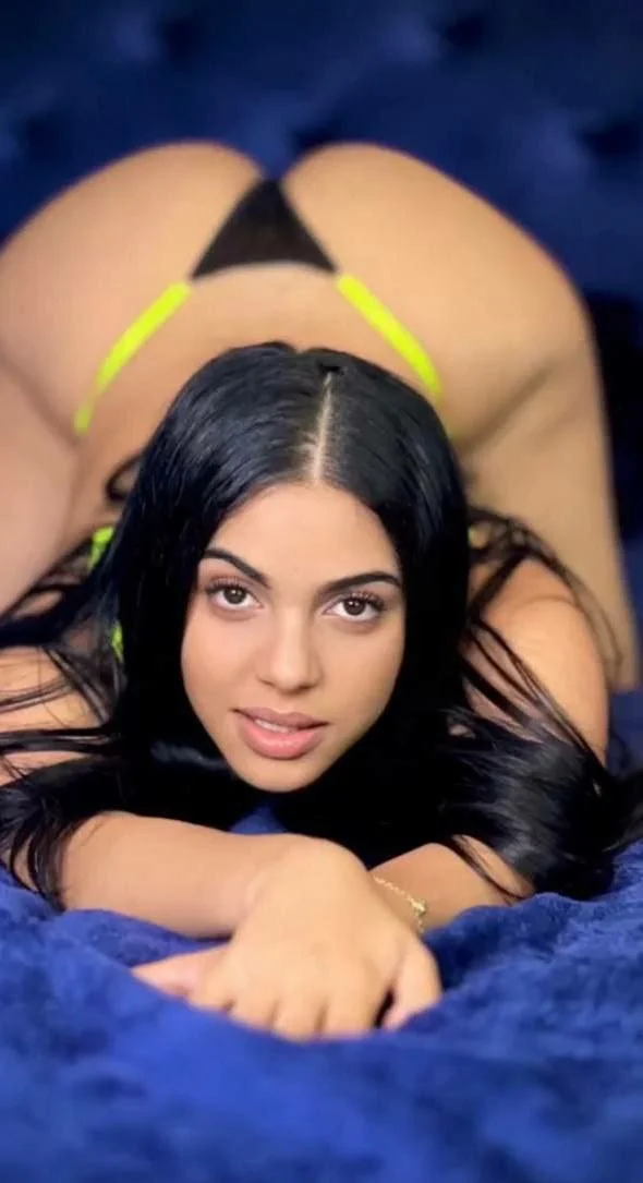 Cubana tatuada le manda videos al novio🔥🇨🇺 image 38
