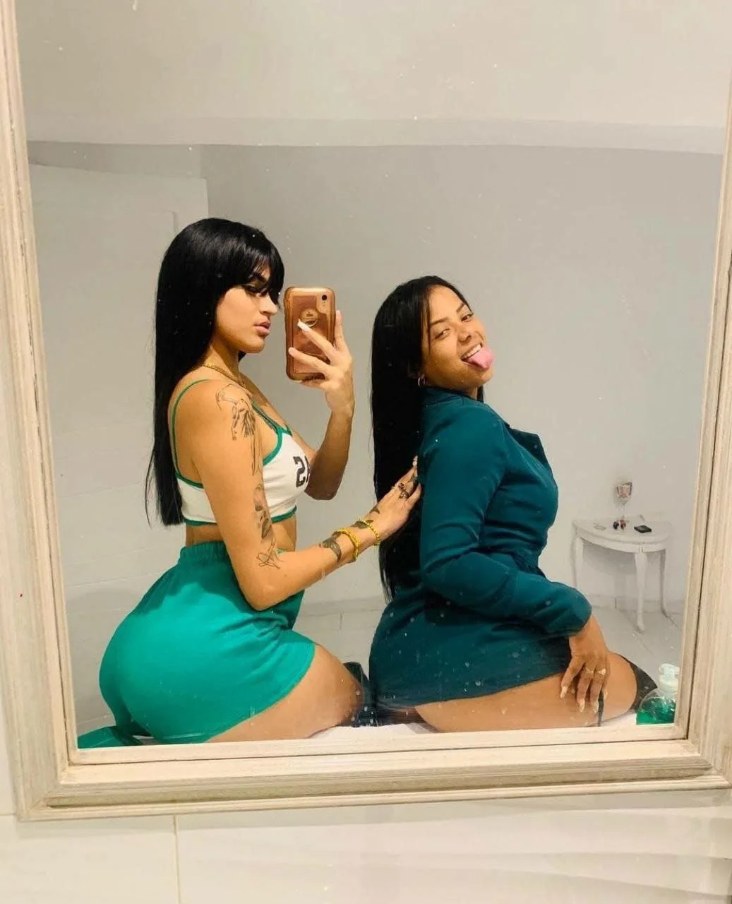 Cubana tatuada le manda videos al novio🔥🇨🇺 image 6
