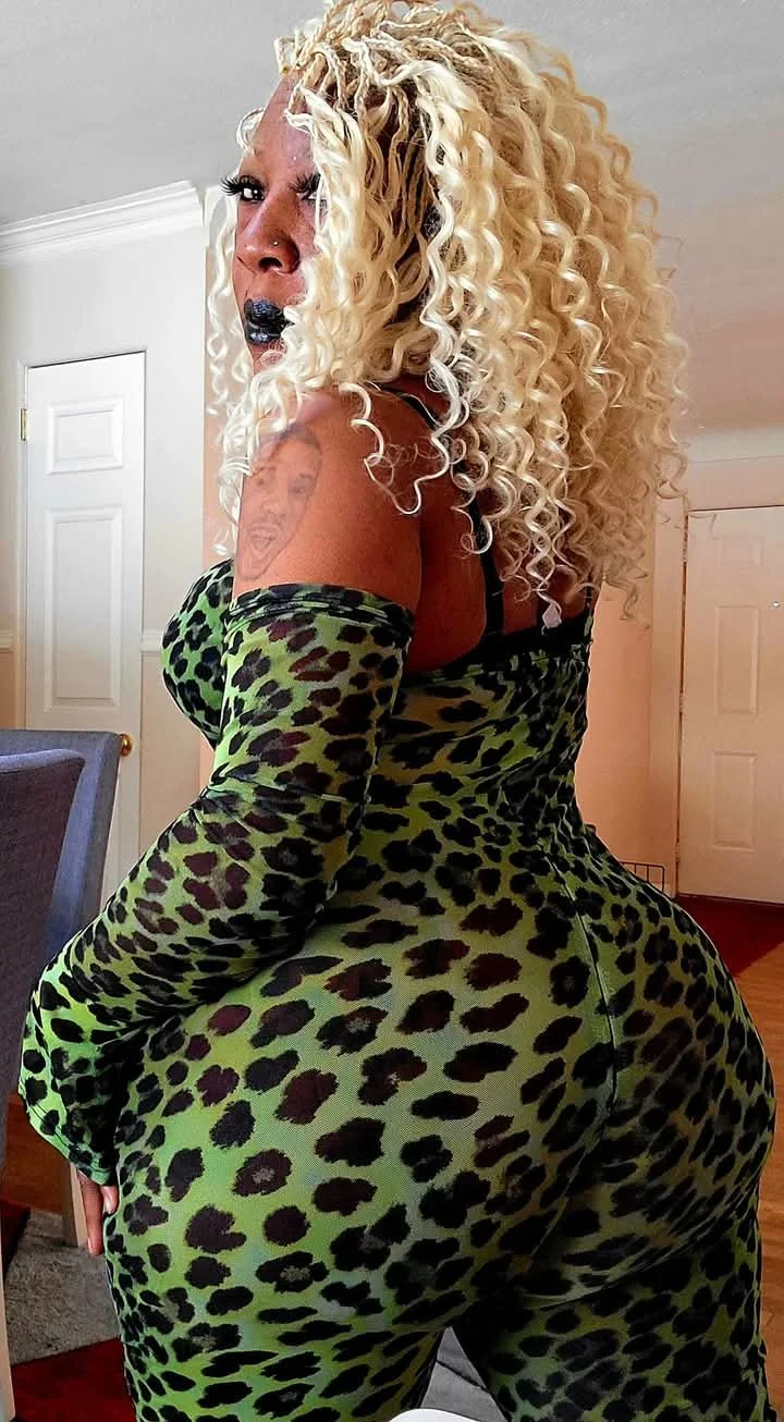 Strong Features But Granny Fine Af & I Would Not Pull Out 96 image 17