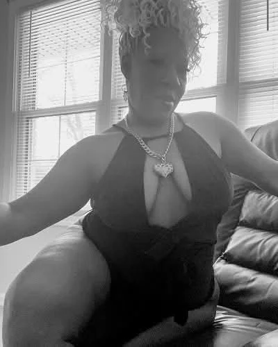 Strong Features But Granny Fine Af & I Would Not Pull Out 96 image 46