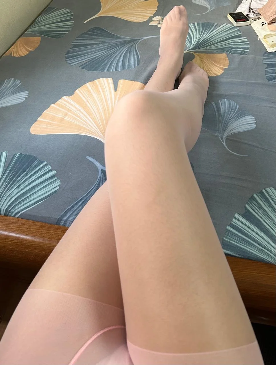 Asian Vietnamese nude amateur in pink pantyhose image 6