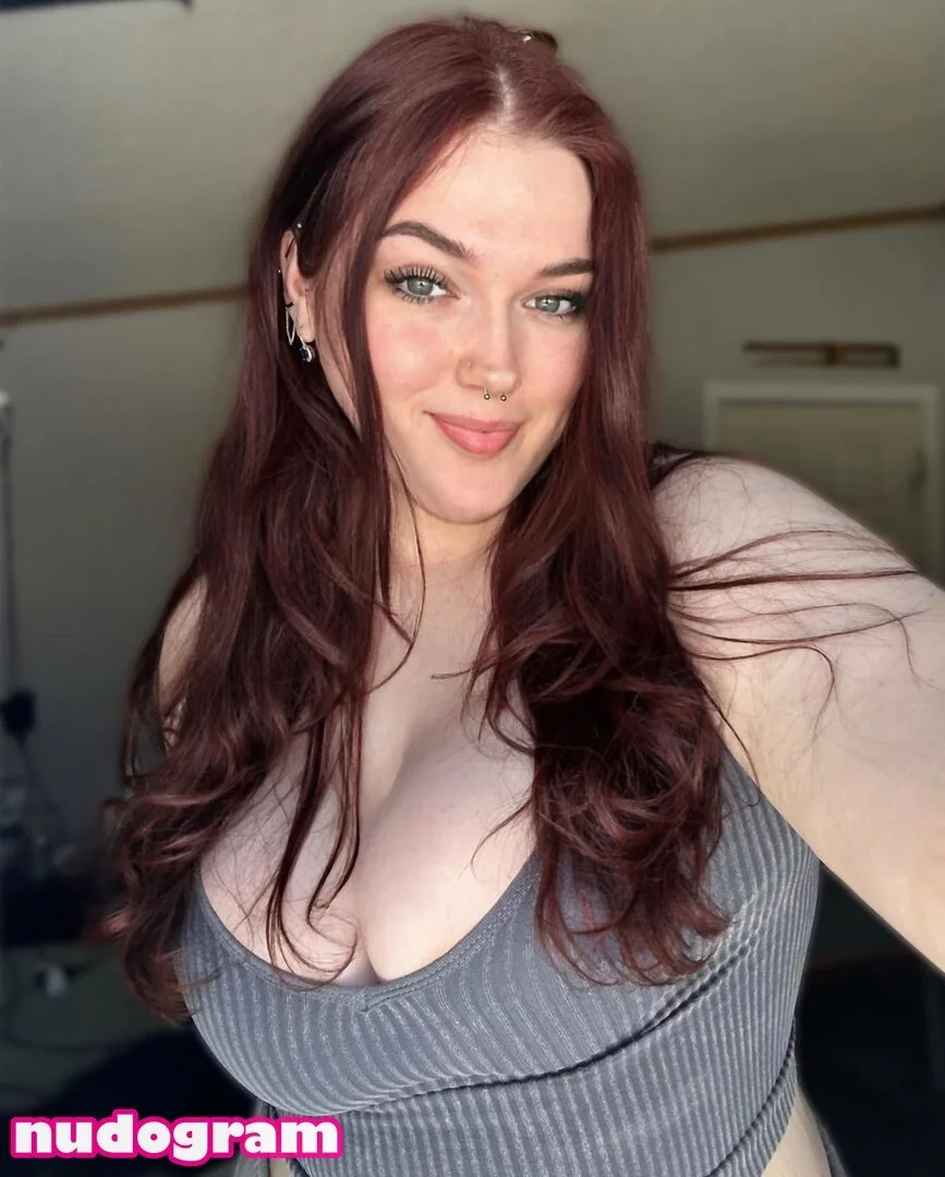 huge pawg image 15