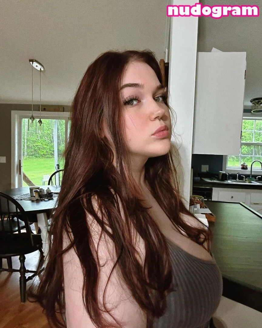 huge pawg image 21