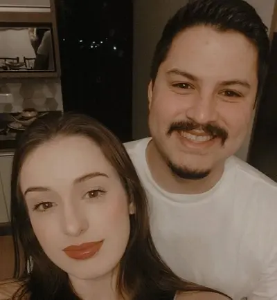 Corninho vazou a namorada mamando gostoso cover image