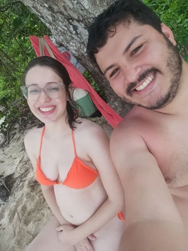 Corninho vazou a namorada mamando gostoso image 2