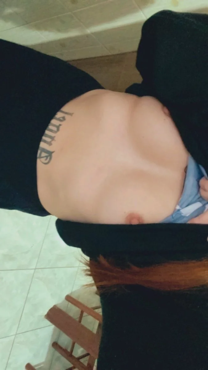 amandinha branquinha mineira dos olhos azuis muito gata toda rosinha image 11