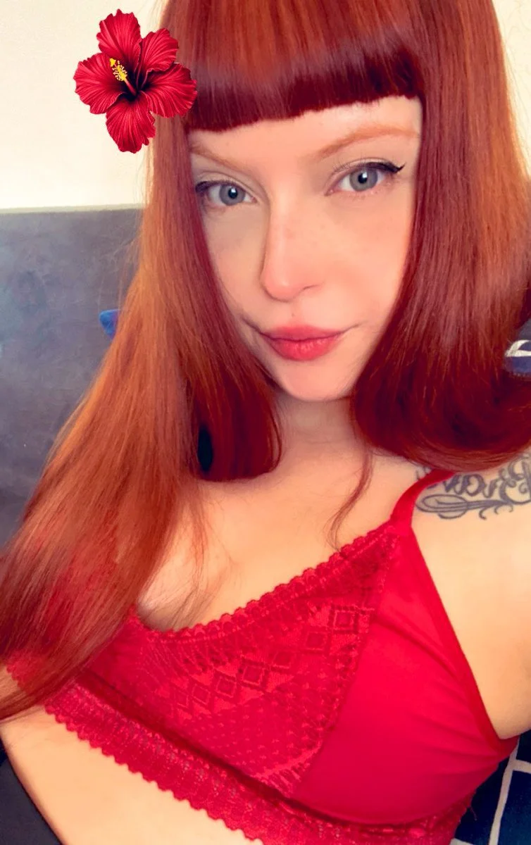 amandinha branquinha mineira dos olhos azuis muito gata toda rosinha image 28