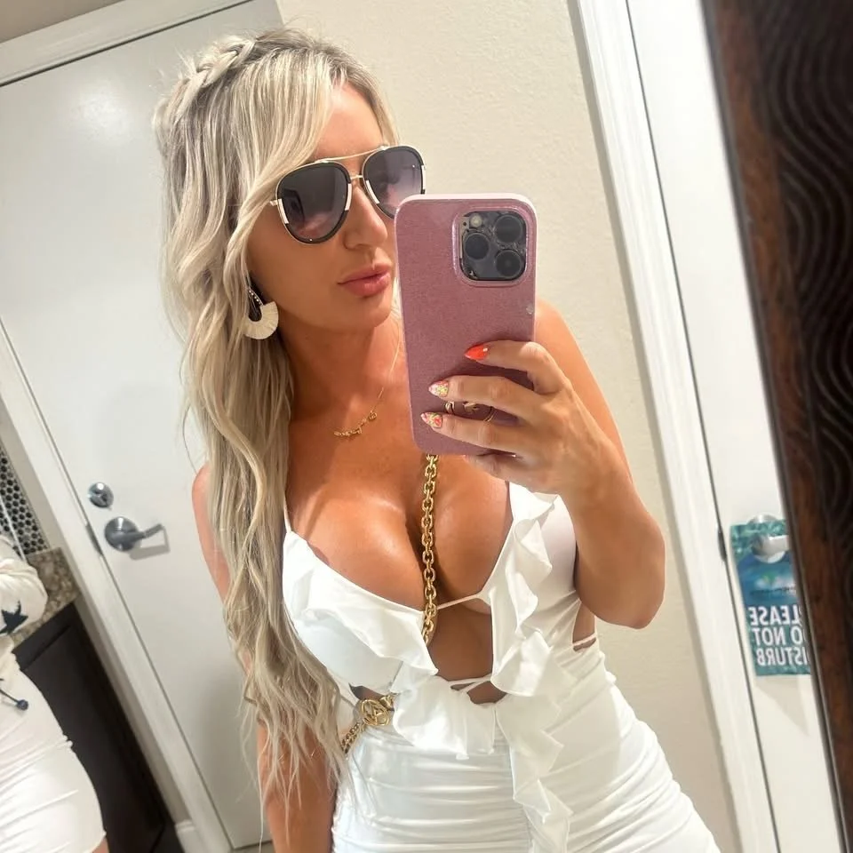 Tanya Truss Florida milf image 11