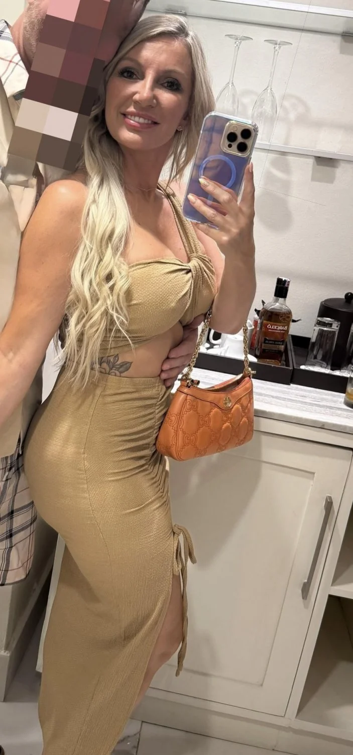Tanya Truss Florida milf image 21