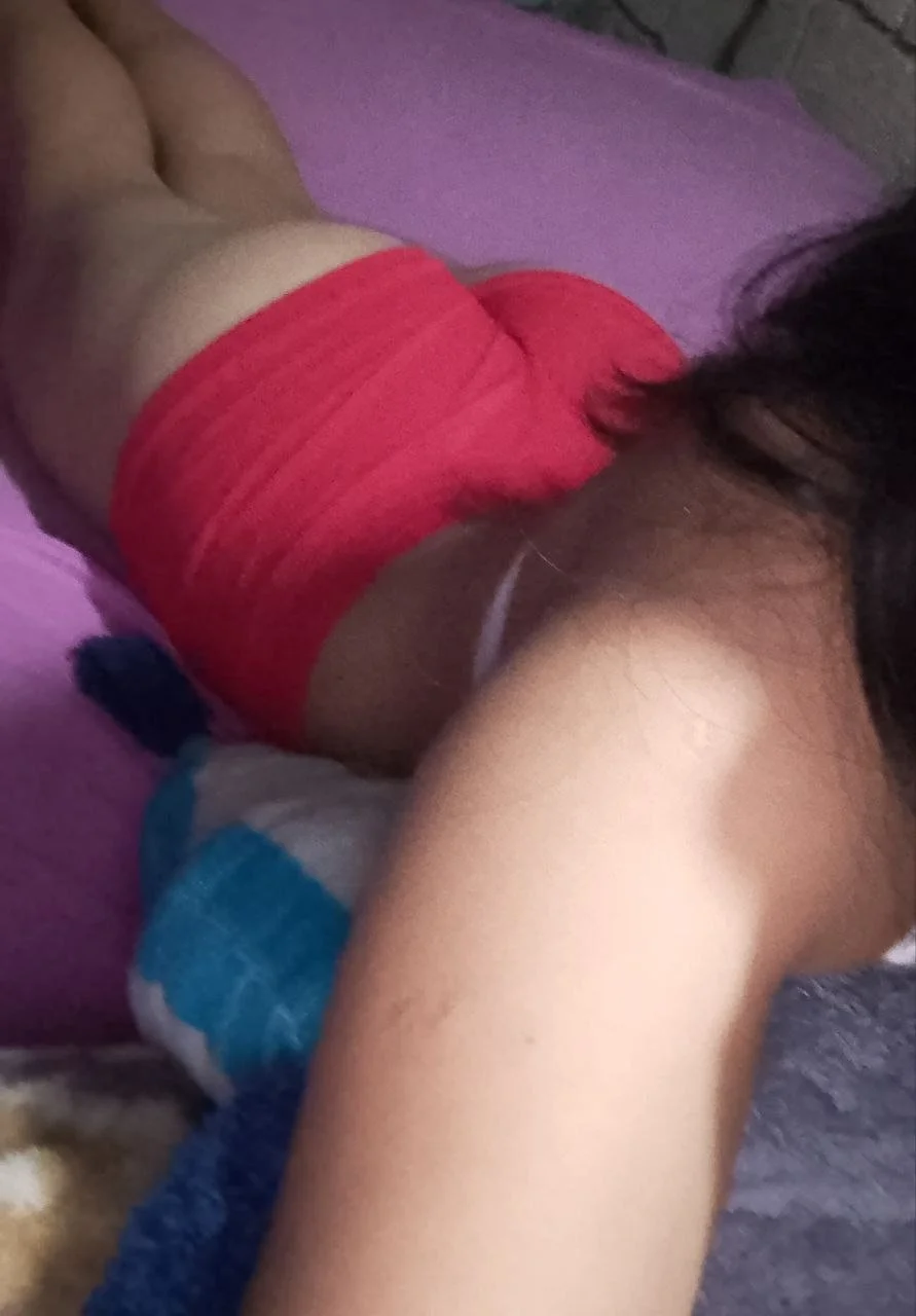 Universitaria 😋 enseñando sus ricas tetas 🥵 y todo su cuerpo 👅 image 4