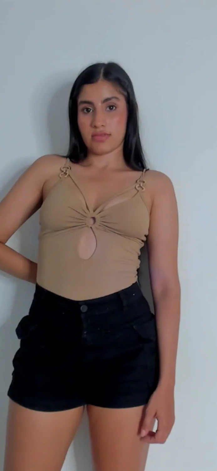 Pretty Colombian Slut main image