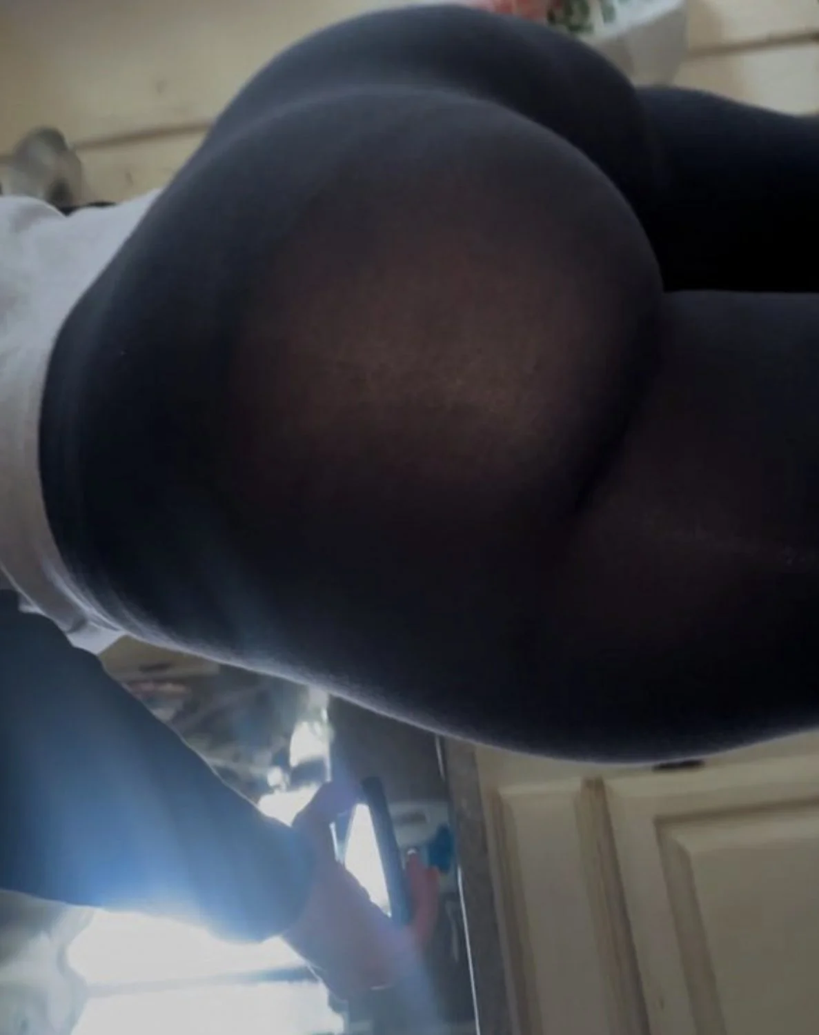 pawg mom creepshots image 6