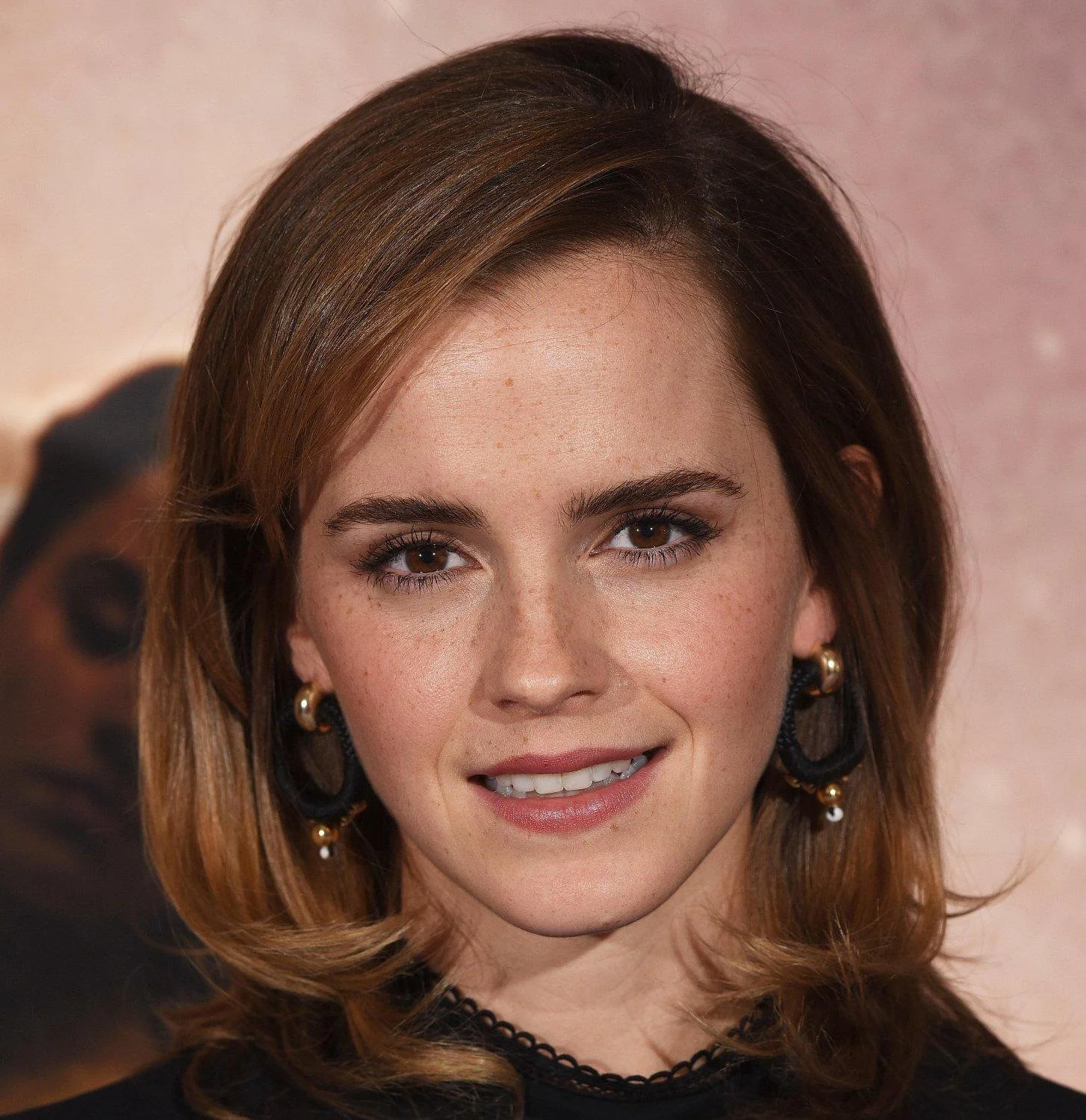 Time for an emmagasm. Emma Watson's eyes are so mesmerizing. Emma knows! image 3