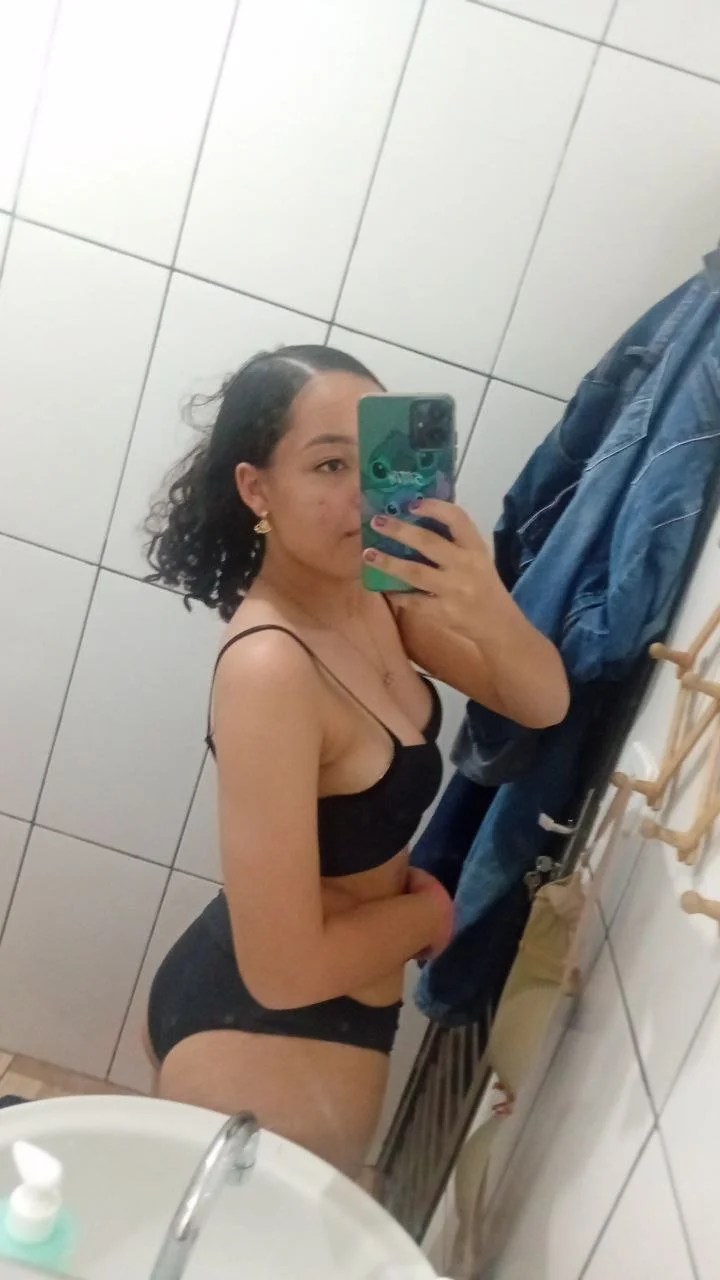 Novinha Puta de Goiás! image 19