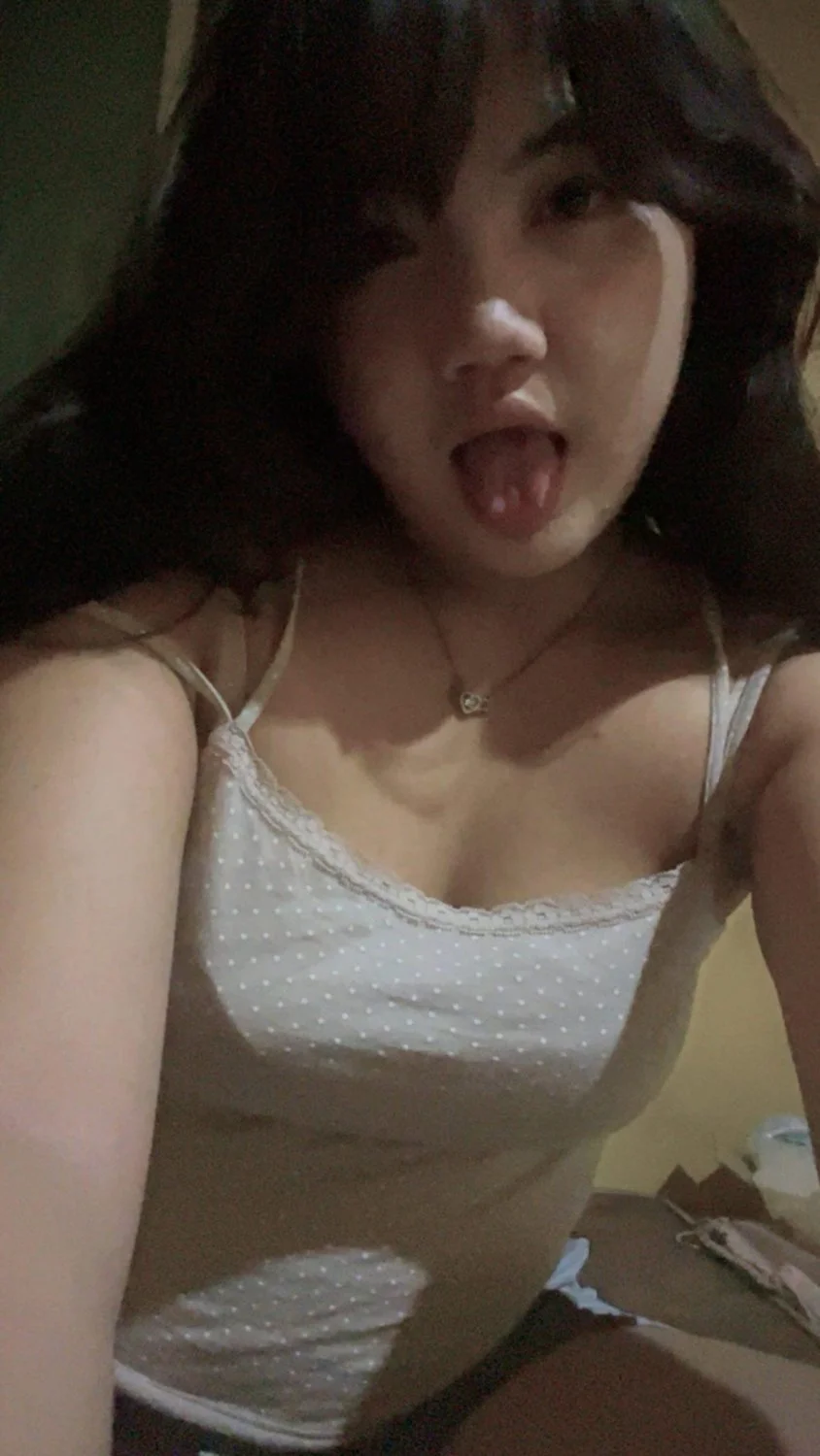 คลิปอาบน้ำหลุดมาแล้วตามคำขอ Thai main image