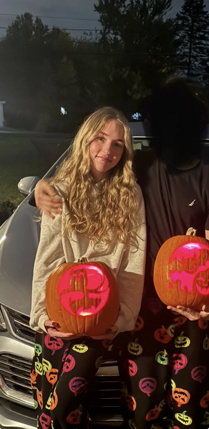 like my previous post for my 18yo gfs name! (last chance) main image