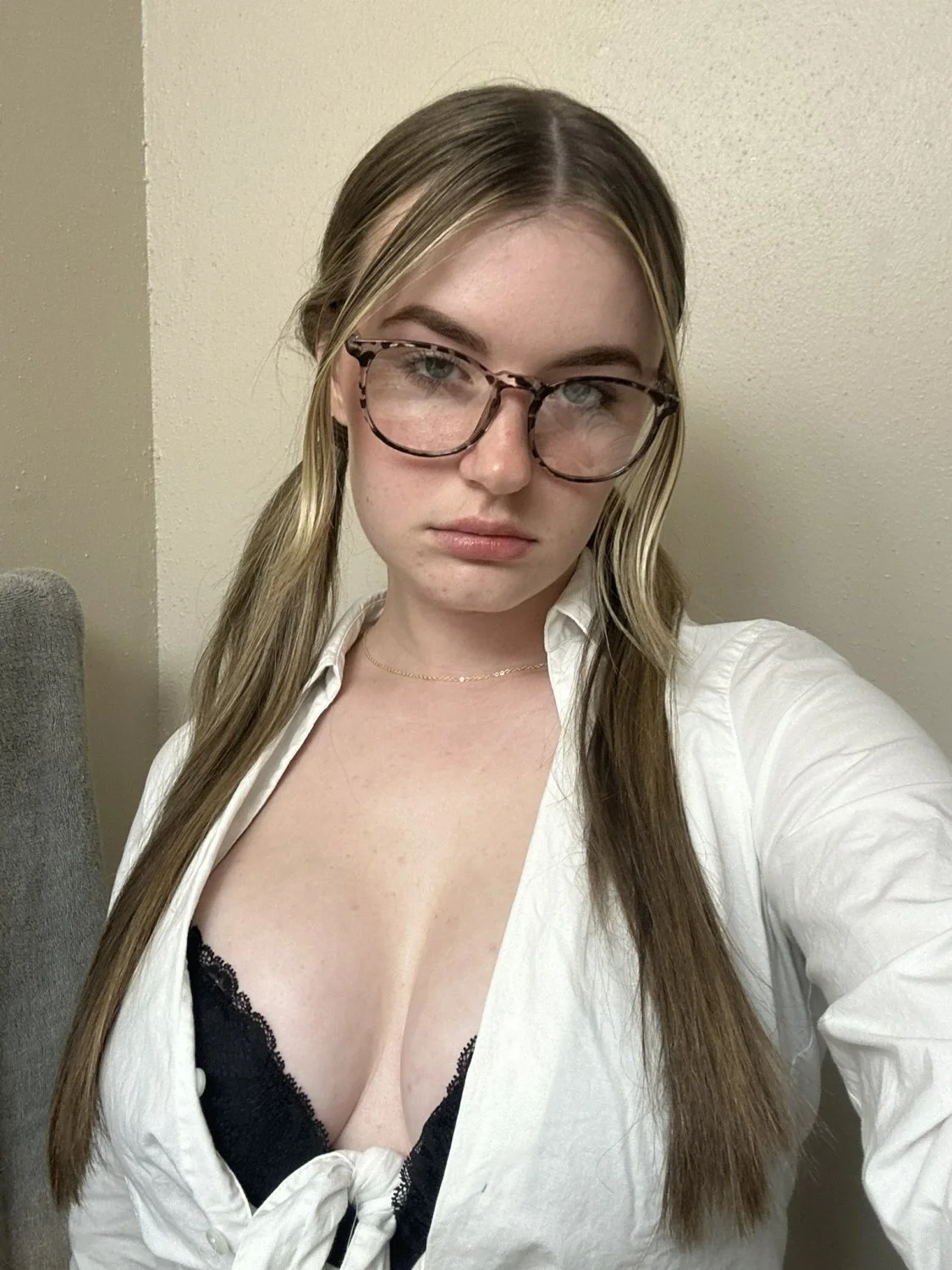 Sexy White Girl ; Wifey Material : Pt 1 image 10