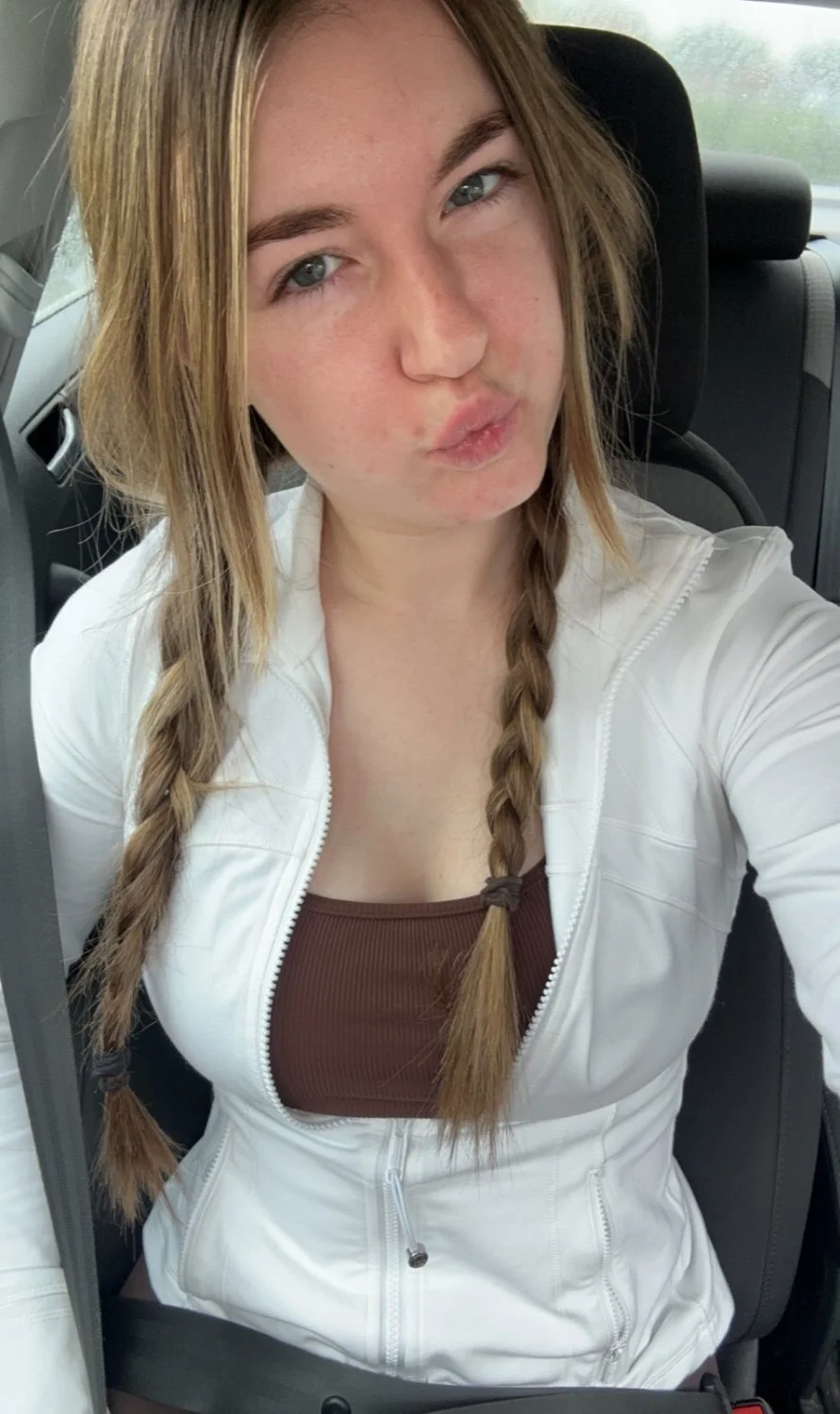 Sexy White Girl ; Wifey Material : Pt 1 image 11