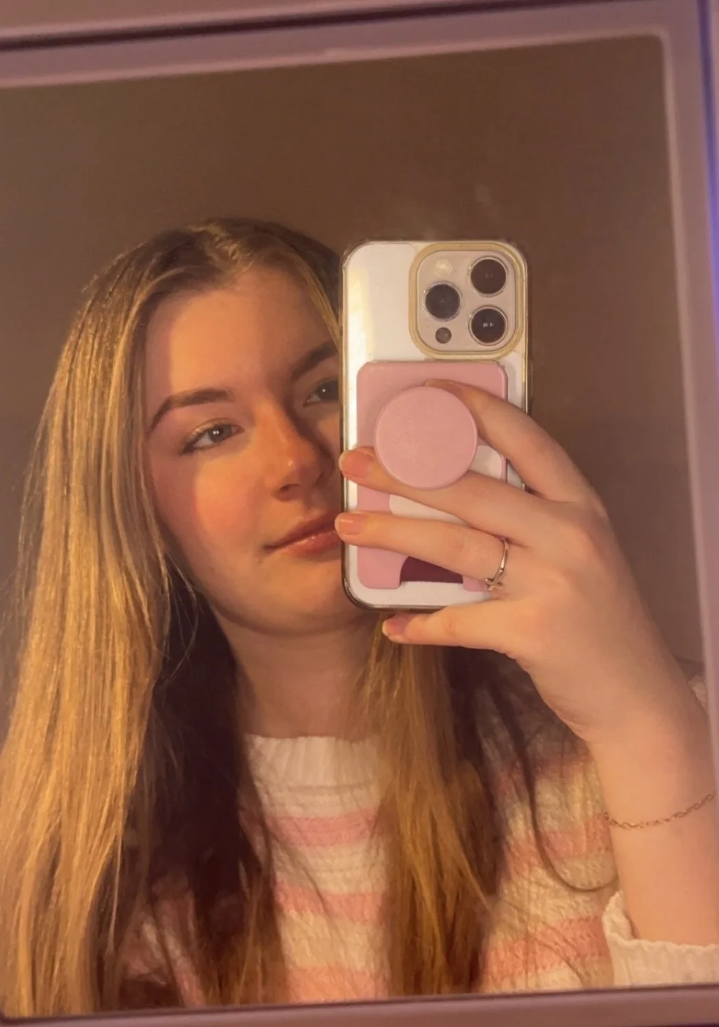 Sexy White Girl ; Wifey Material : Pt 1 image 30