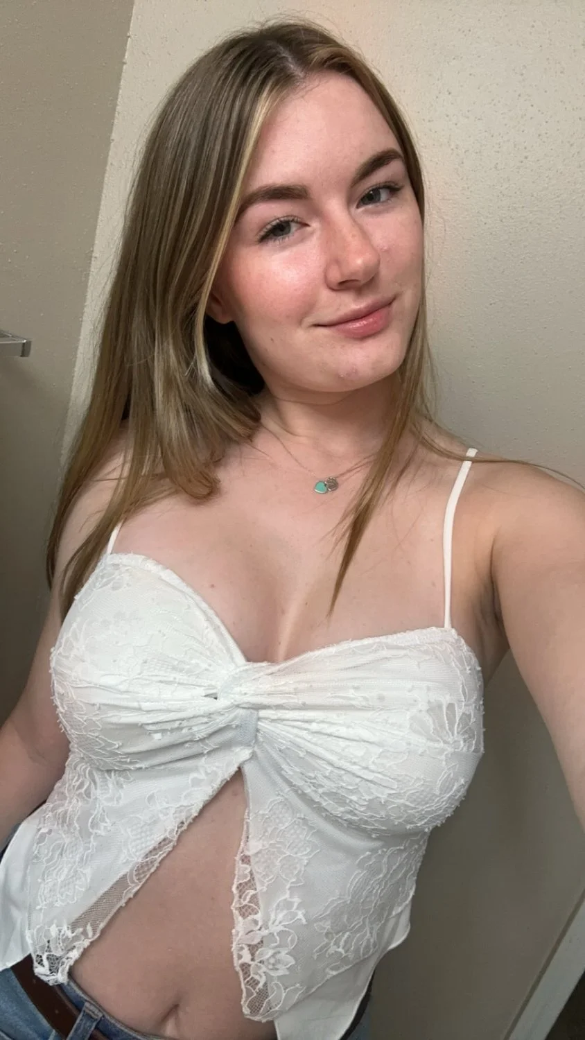 Sexy White Girl ; Wifey Material : Pt 1 image 7