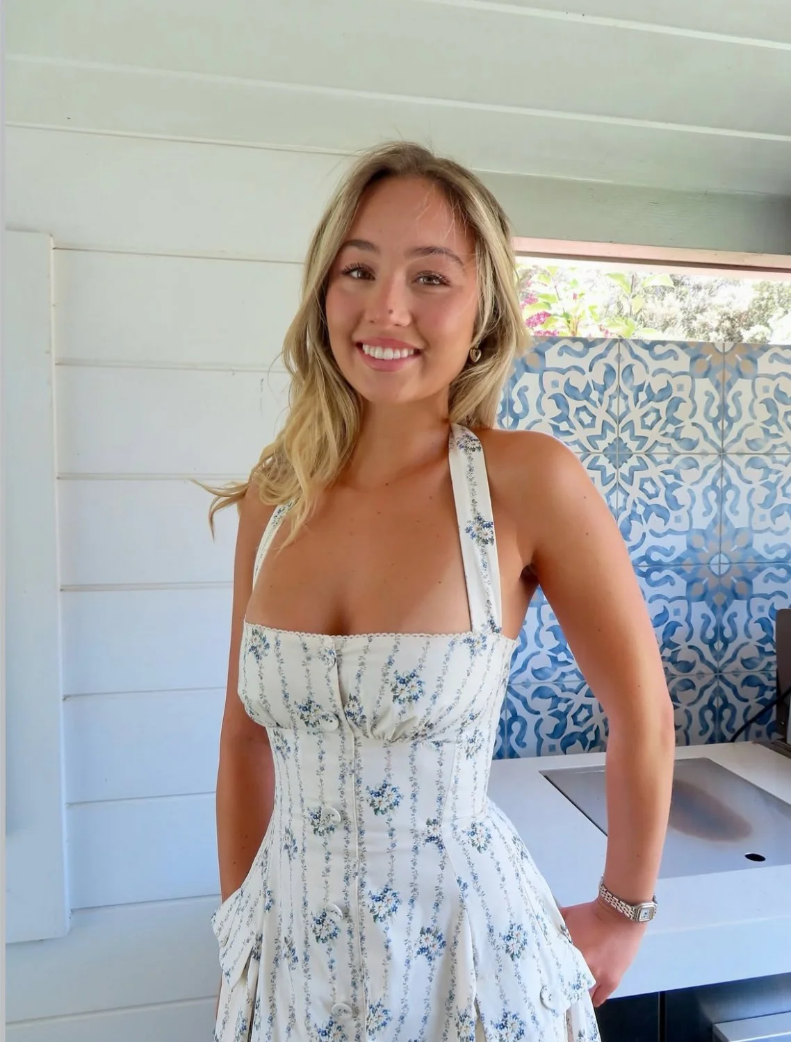 tan blonde webslut image 6
