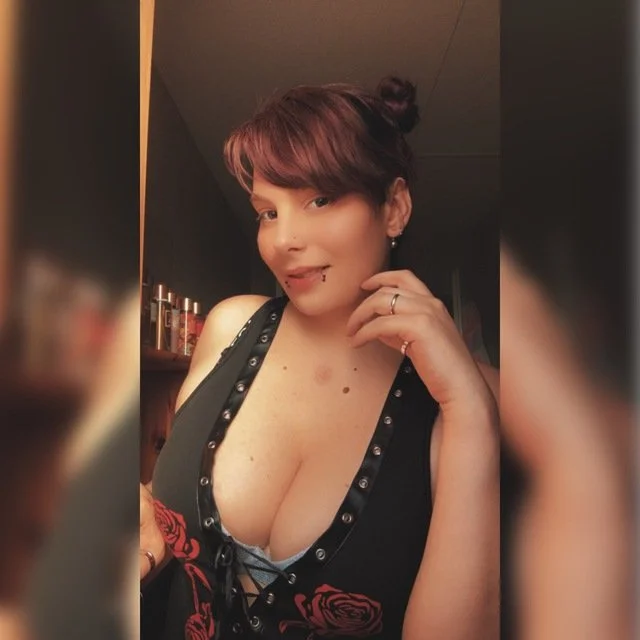 Ex girlfriend image 4