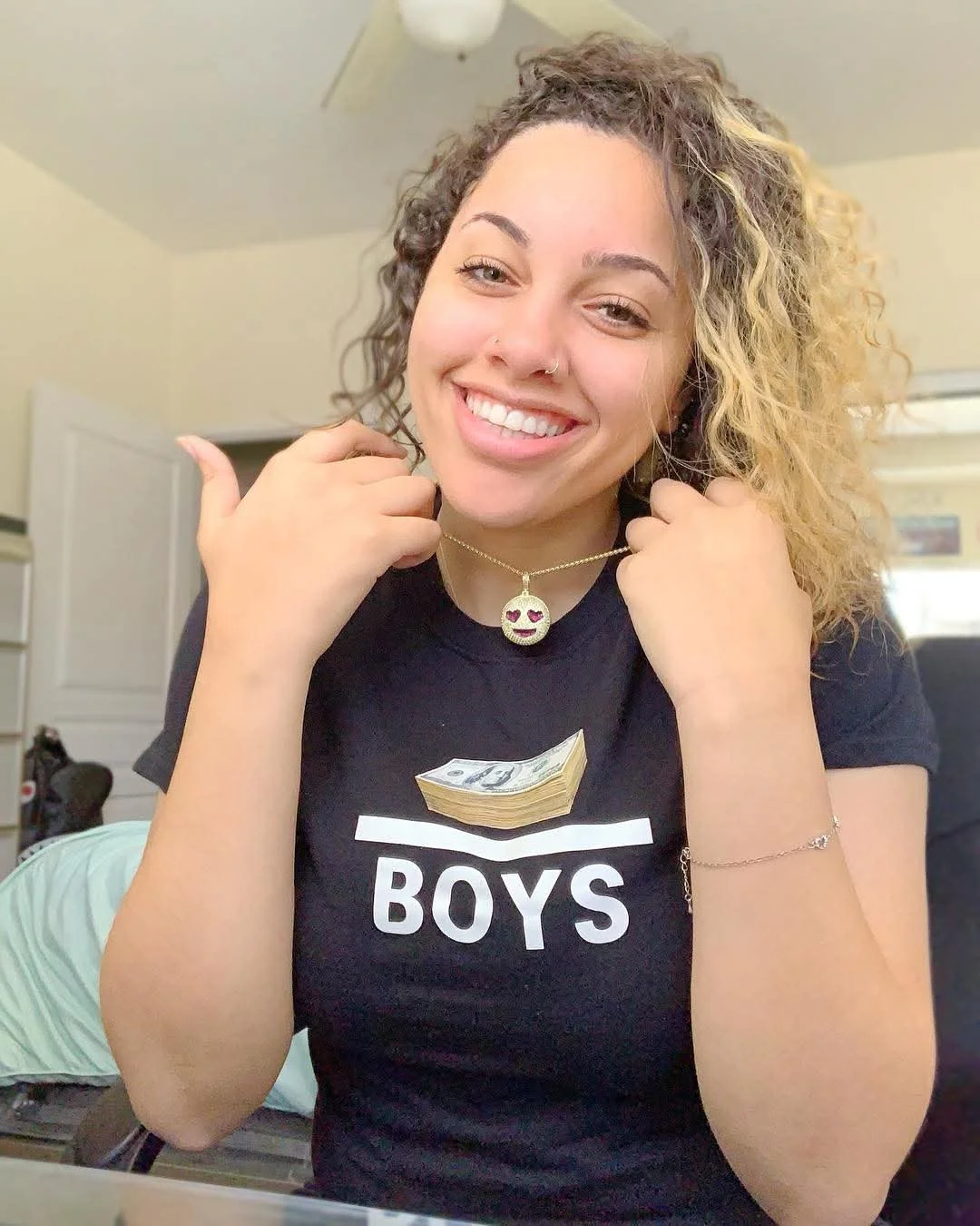 Pretty lightskin image 21