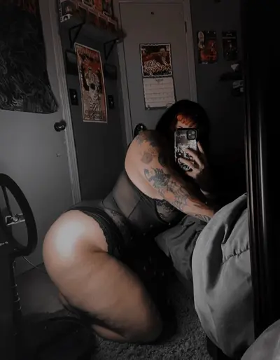 Big tits goth pawg cover image
