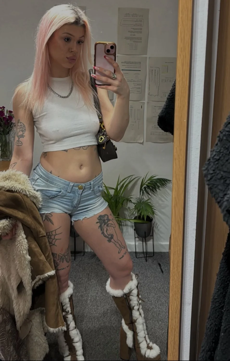 Exposing friend image 20